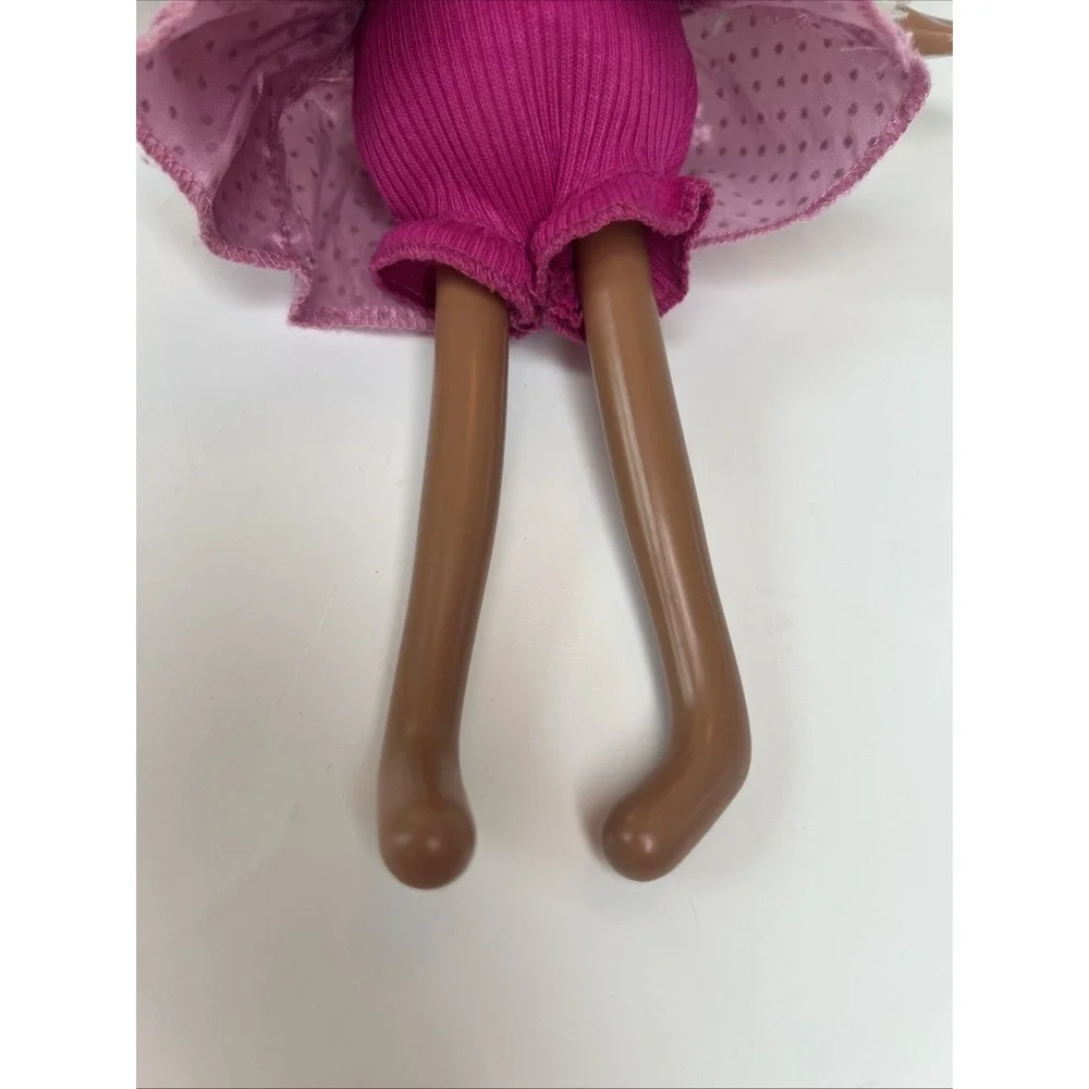 Lalaloopsy Swirly Figure Eight 13